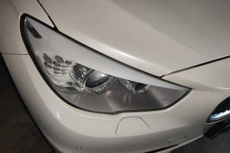 Used BMW 5 Series GT 2015 528i Leading Model