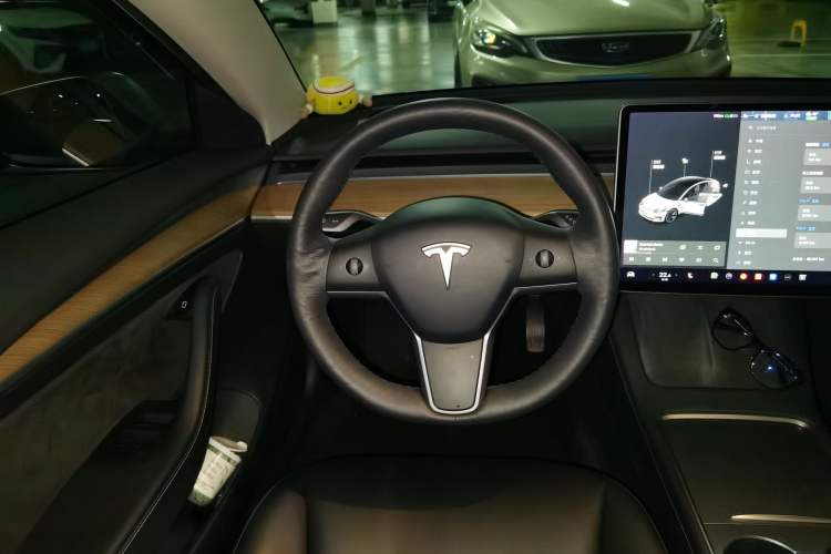 Used Tesla Model 3 2021 Standard Range Rear-Drive Upgraded Version Steering Wheel