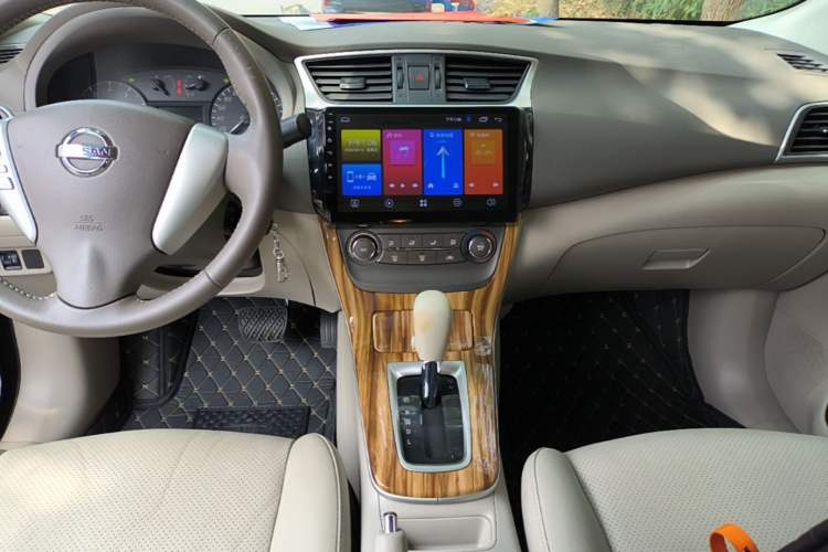 Used Nissan Sylphy 2014 1.6XV CVT Deluxe Edition Audio And AC Panel