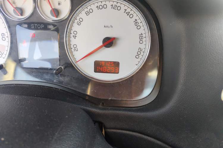 Used Peugeot 307 2013 1.6L Automatic CROSS