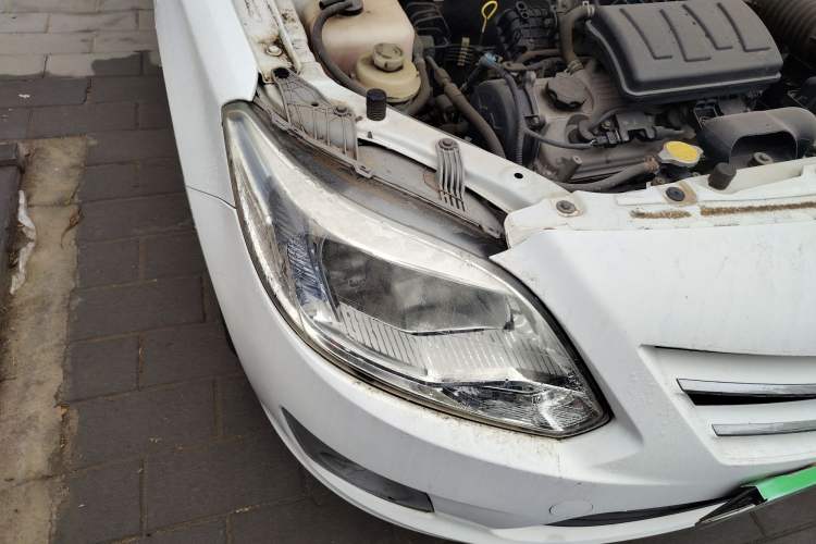 Used Changan Alsvin V3 2012 1.3L Manual Luxury Version China IV Standard