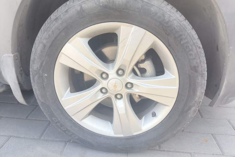 Used Chevrolet Captiva 2012 2.4L 4x4 Flagship Edition 7 Seats