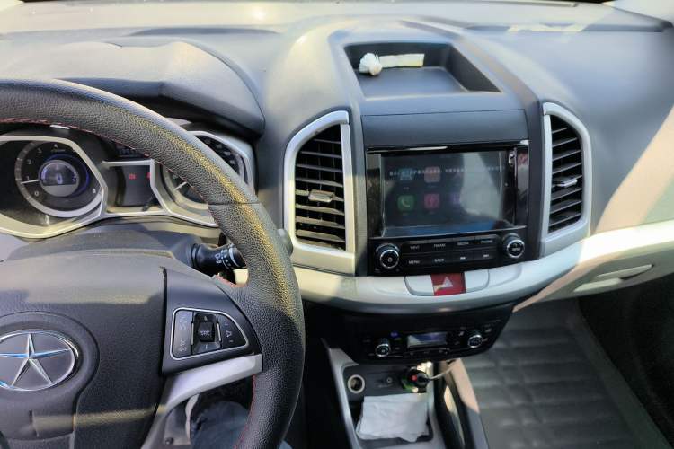 Used JAC Group Refine S3 2016 1.5L Manual Luxury Smart Version Audio And AC Panel