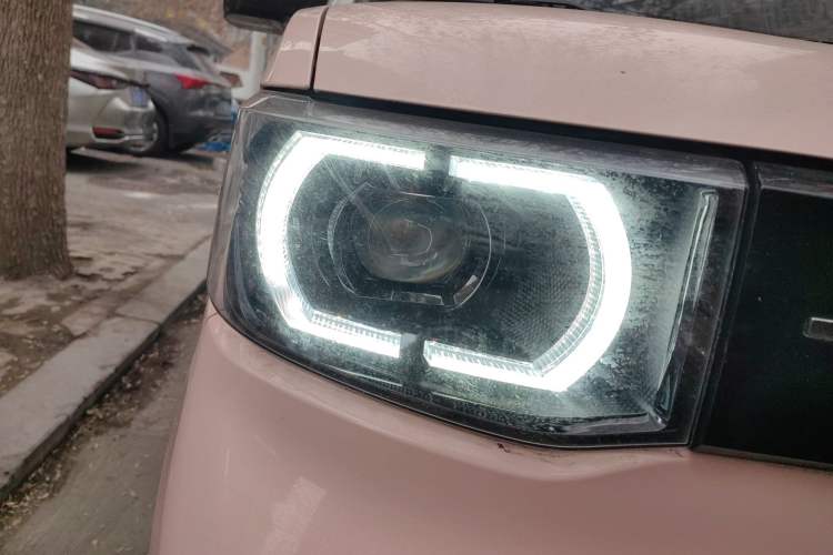 Used Wuling Hongguang MINIEV 2022 Macaron Premium Model – Lithium Iron Phosphate