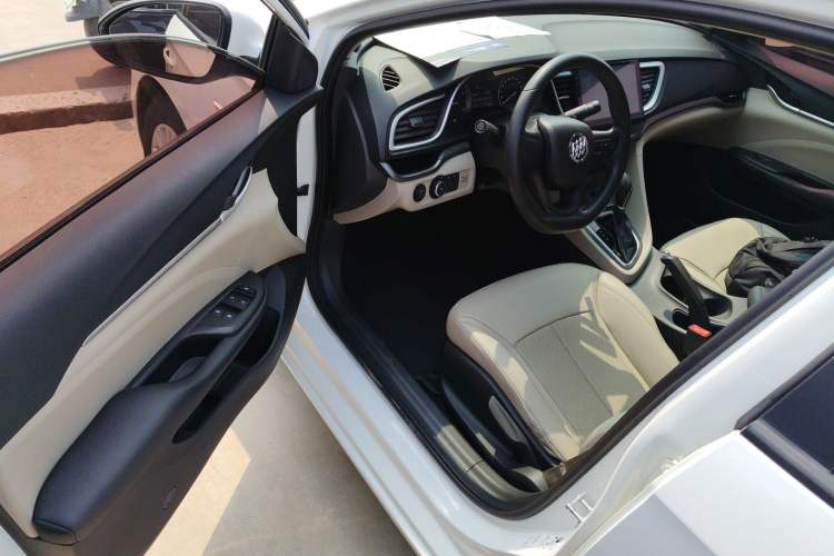 Used Buick GT 2017 15N Automatic Elite Version