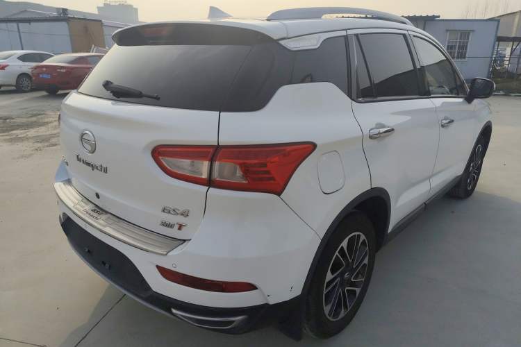 Used GAC Trumpchi GS4 2015 200T Manual Luxury Edition
