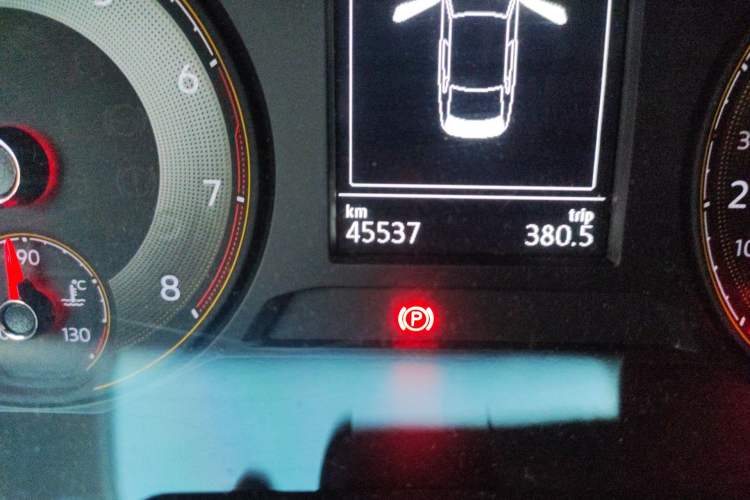 Used Volkswagen Lavida 2019 280TSI DSG Comfort Edition China VI standard Odometer Close Up