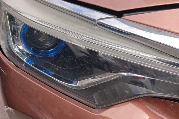 Used Venucia D60 2018 1.6L CVT Smart Connect Luxury Edition