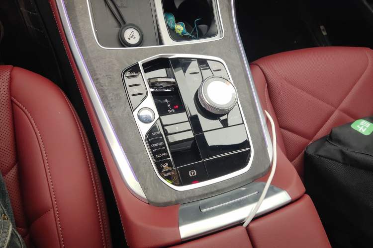 Used BMW X5 2025 Model, xDrive 30Li Prestige M Sport Night Package
