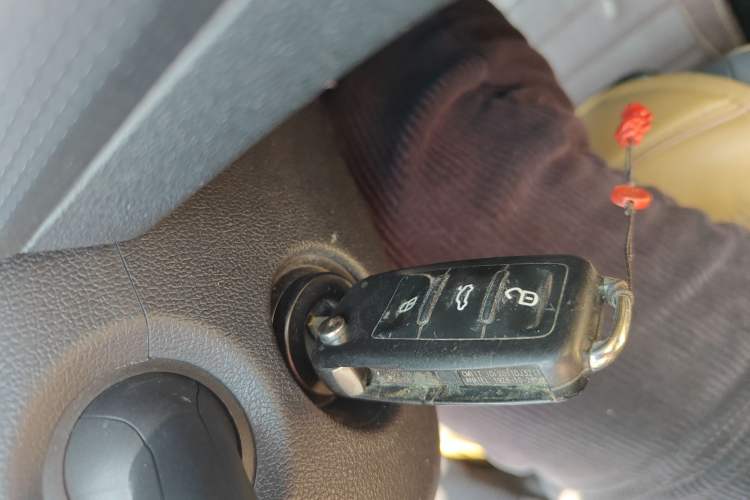 Used Volkswagen Jetta 2015 Zhuihui Edition 1.4L Manual Fashion Model