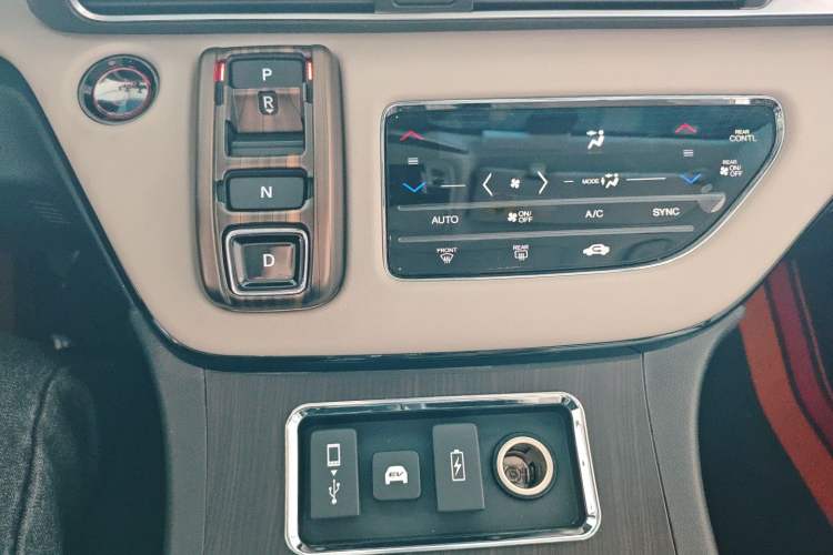 Used Honda Elysion 2022 2.0L eHEV Luxury First Edition