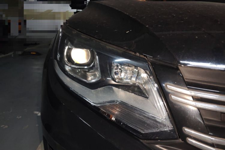 Used Volkswagen Tiguan 2016 300TSI Automatic Two-Wheel Drive Trend Edition Right Front Headlight