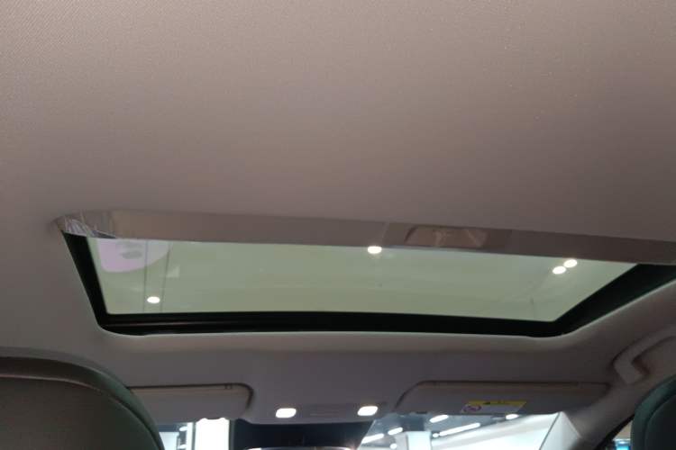 Used Nissan N6 2026 Model 180 Max