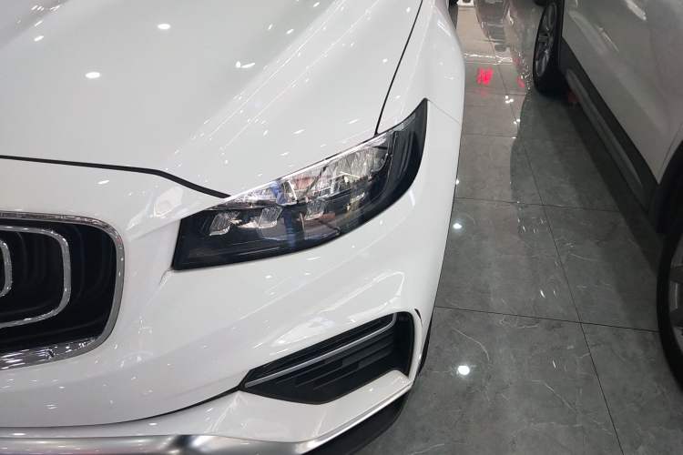 Used Geely Auto Emgrand X7 Sport 2020 1.5TD Automatic Smart Connect PRO Left Front Headlight