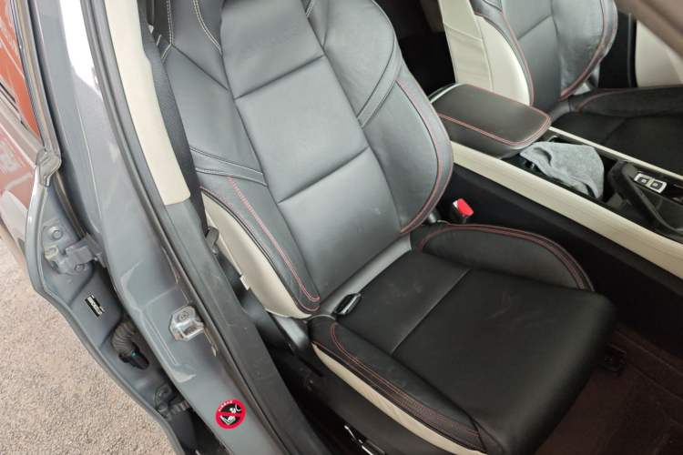 Used Lynk & Co 02 2019 1.5T DCT Two-Wheel Drive Shine Pro Edition China VI Standard