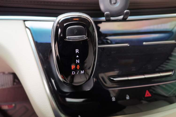 Used Buick GL8 2021 Land Cruiser Executive Class 652T Luxury Model