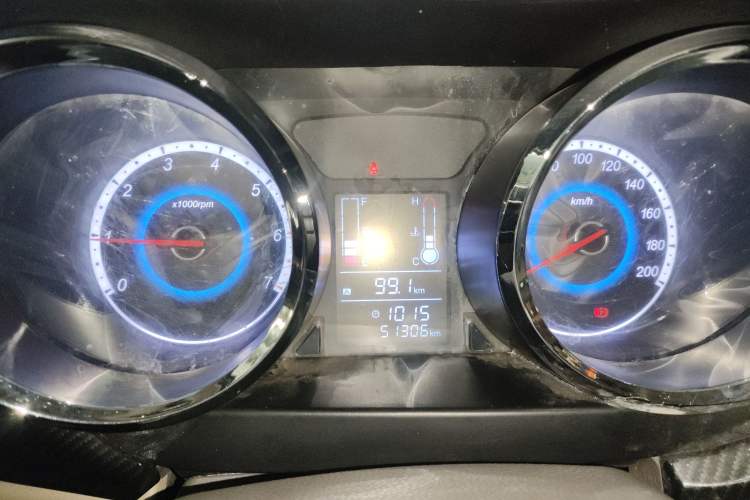 Used Foton Gatu ix5 2016 1.5L Zhiyue Model
