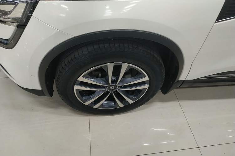 Used Renault Koleos 2017 2.5L Four-Wheel Drive Ultimate Edition
