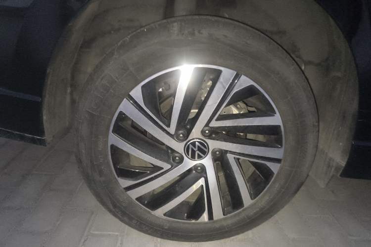 Used Volkswagen Lavida 2024 300TSI DSG Starry Sky Leading Edition
