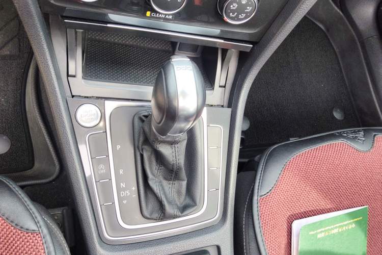 Used Volkswagen Golf 2019 280TSI DSG Luxury Version China VI Standard