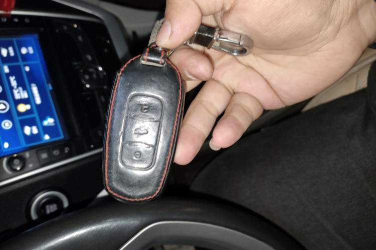 Used Geely Auto Emgrand 2016 Sedan 1.5L Manual Luxury Model