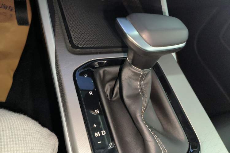 Used Geely Auto Emgrand 2025 4th Generation 1.5L CVT Luxury Version
