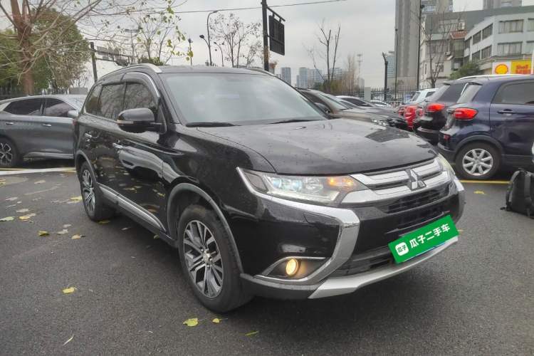 Used Mitsubishi Outlander 2016 2.4L 4x4 Elite Edition 5 Seats