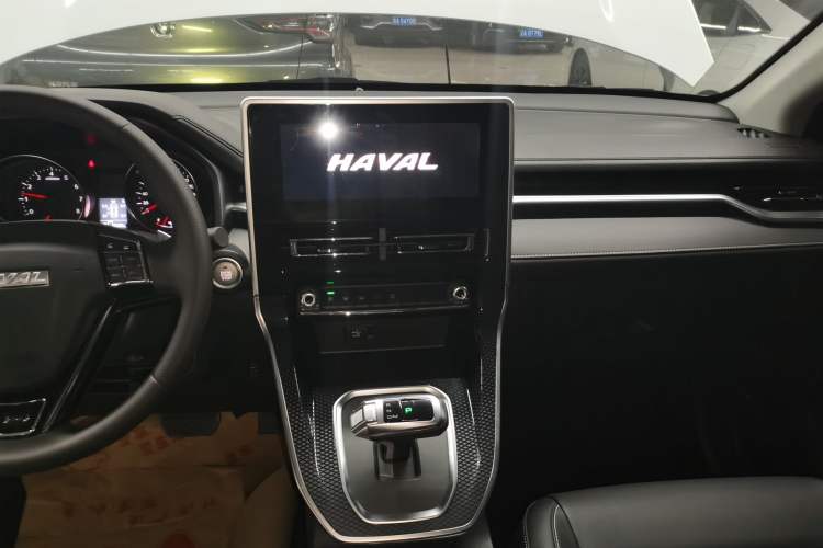 Used Haval M6 2023 PLUS 1.5T DCT Luxury Smart Connectivity Model
