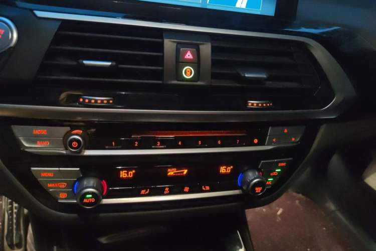 Used BMW X3 2018 xDrive25i M Sport Package China V