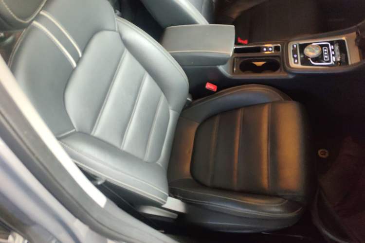 Used MG 6 New Energy 2018 45T E-DRIVE Intelligent Drive Hybrid PILOT Super Internet Edition
