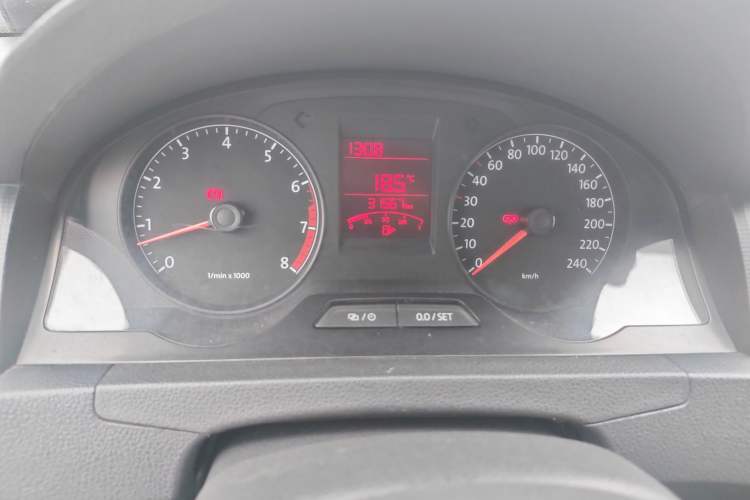 Used Volkswagen Santana 2013 1.4L Manual Fashion Edition Instrument Cluster