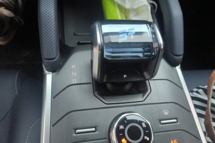 Used JETOUR Traveler C-DM 2024 C-DM 129KM Linye Edition Gear Lever