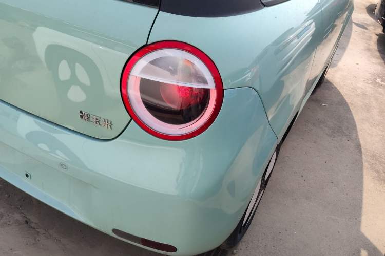 Used CHANGAN NEVO Lumin 2022 301km Honey-Sweet Version Right Rear Taillight