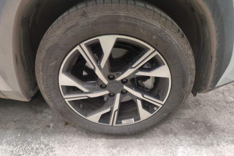 Used Geely Auto FX11 2024 1.5TD DCT Dragon Edition
