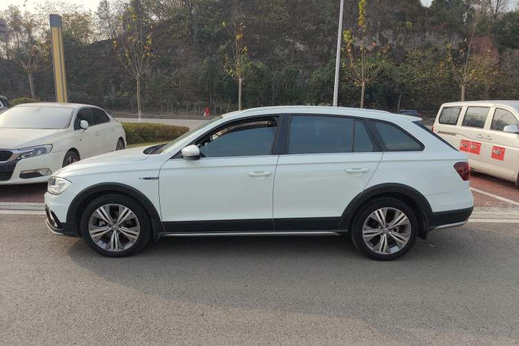 Used Volkswagen C-TREK 2020 1.5L Automatic Comfort Model