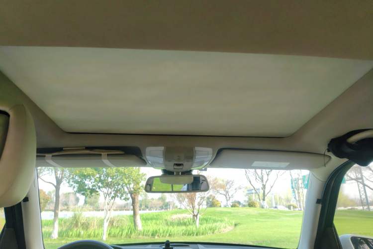 Used Mercedes-Benz GLK-Class 2013 GLK 300 4MATIC Dynamic Sunroof Model Headliner