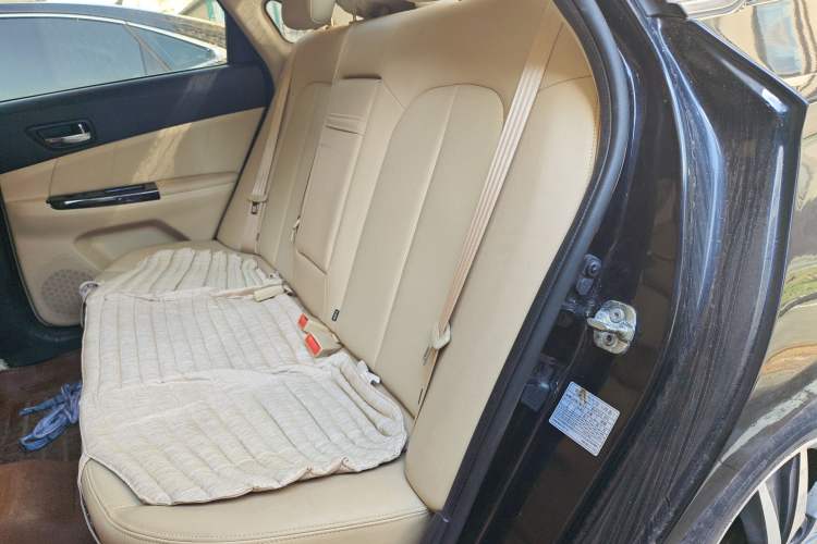 Used Changan Eado 2015 1.6L Manual Luxury Model China IV Standard