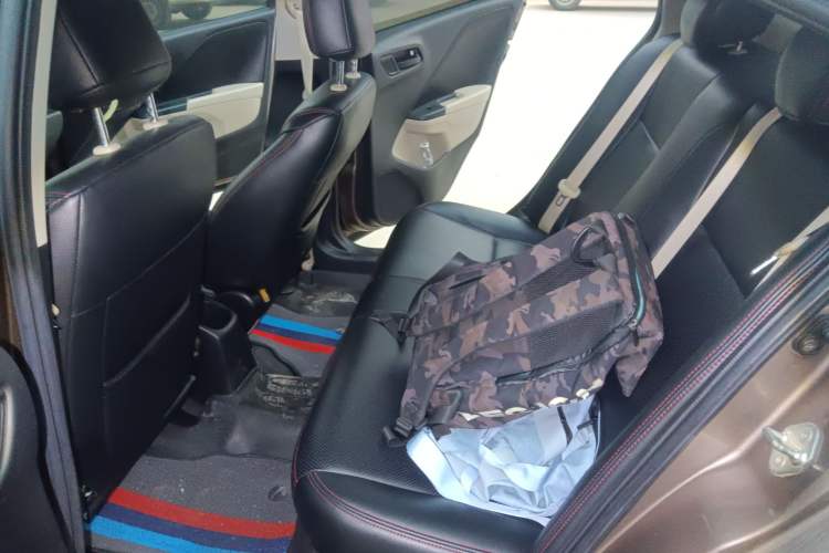 Used Honda Greiz 2016 1.5L CVT Classic Edition
