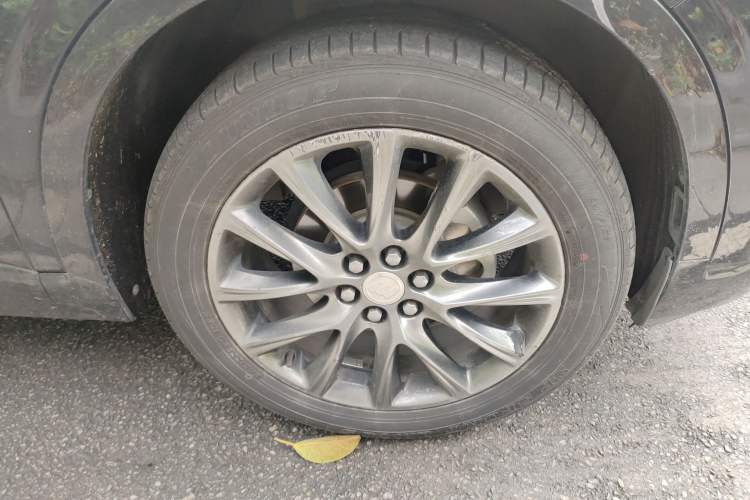 Used Buick Enclave 2020 28T Two-Wheel Drive Prestige Version
