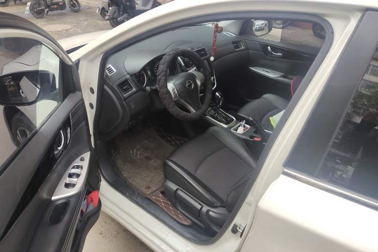 Used Nissan Tiida 2016 1.6L CVT Smart Drive Edition
