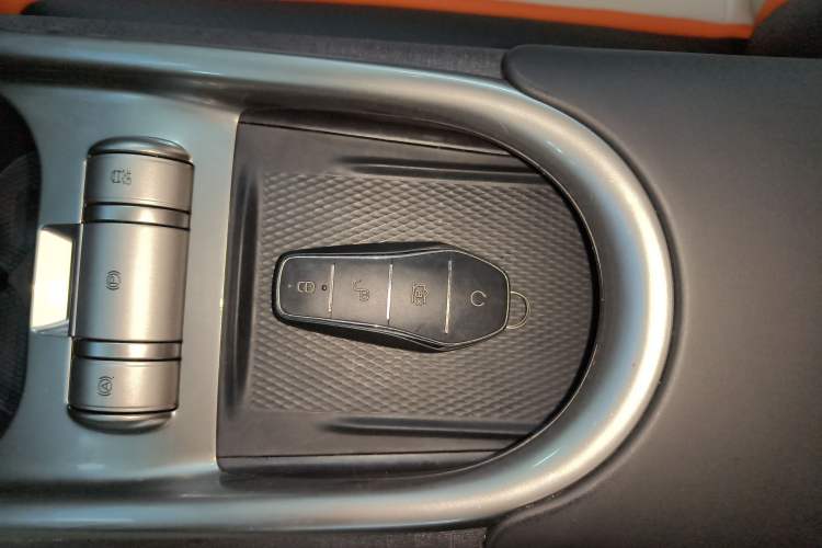 Used BYD Dolphin 2021 405 km Fashion Edition Vehicle Key