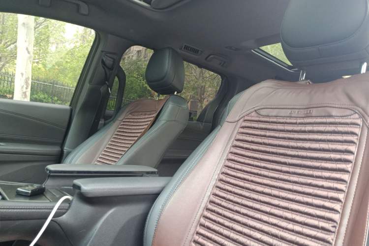 Used Toyota SIENNA 2021 2.5L Hybrid Ultimate Edition