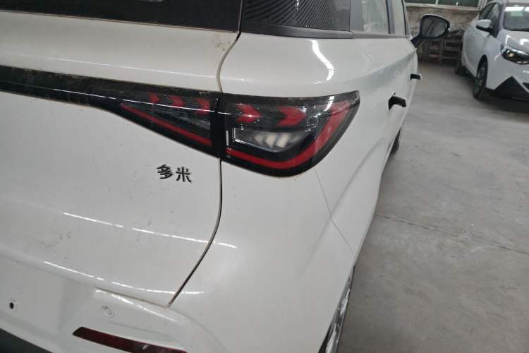 Used Chery QQ Domi 2025 Model 405km Comfort Edition Right Rear Taillight