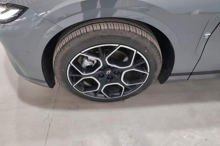 Used CHANGAN NEVO A07 2025 Blue Whale Pure Electric 625 Flagship Model