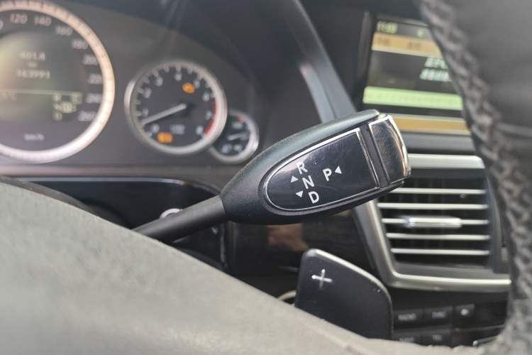 Used Mercedes-Benz E-Class 2011 E 300 L Elegant Model