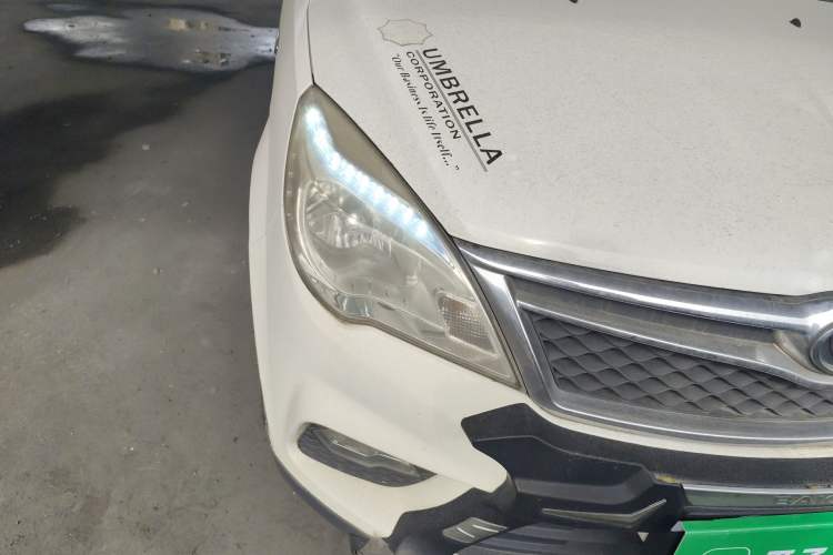 Used HYOSOW H2 2015 1.5L AMT Prestige Version BJ415C Right Front Headlight