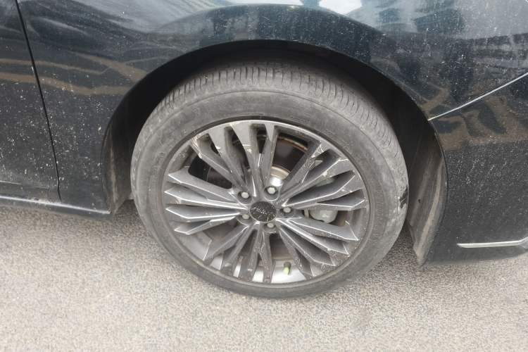 Used Dongfeng Aeolus Yixuan MAX 2021 1.5T Super-Powered Dad Edition