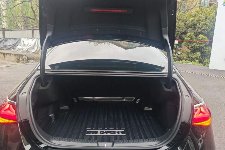 Used Mercedes-Benz E-Class 2024 E 300 L Stylish Model
