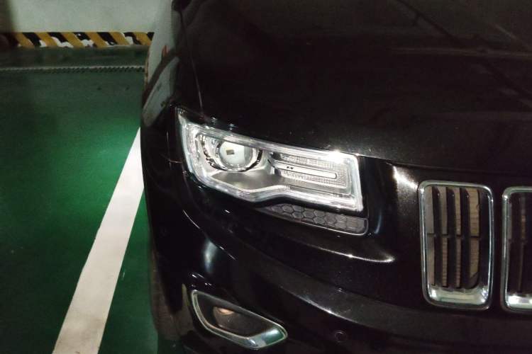 Used Jeep Grand Cherokee 2016 3.0L Elite Navigation Edition
