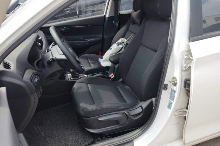 Used Hyundai Celesta 2018 1.6L Automatic GL Enjoyment Version China V Standard Left Front Seat